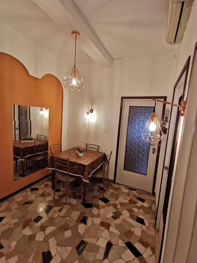La Casa Di Jennifer Apartment Parma Italy