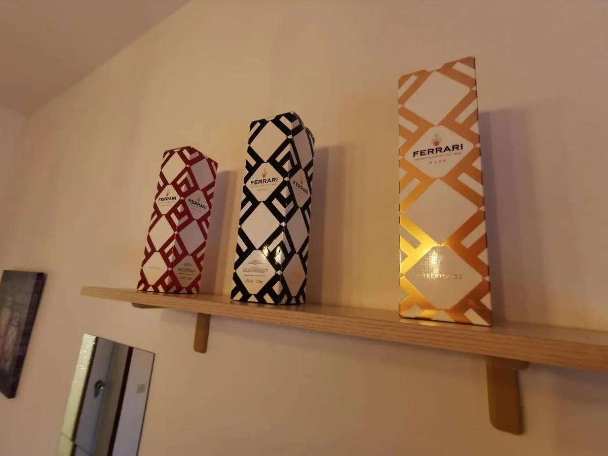 La Casa Di Jennifer Apartment Parma Italy